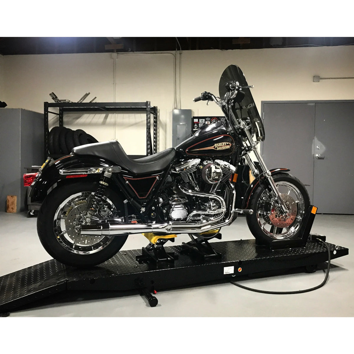 Thunderheader™ FXR – Fits w/Center Controls – Chrome (87' - 00')